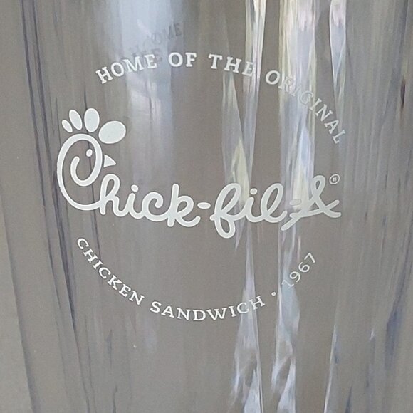 Chick Fil A 16oz Acrylic Tumbler with Straw New in Box - Picture 3 of 13